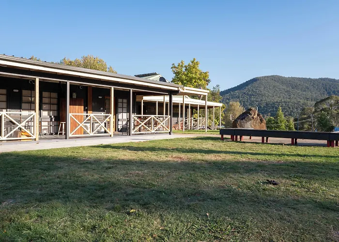 Dartmouth Hotel Pub